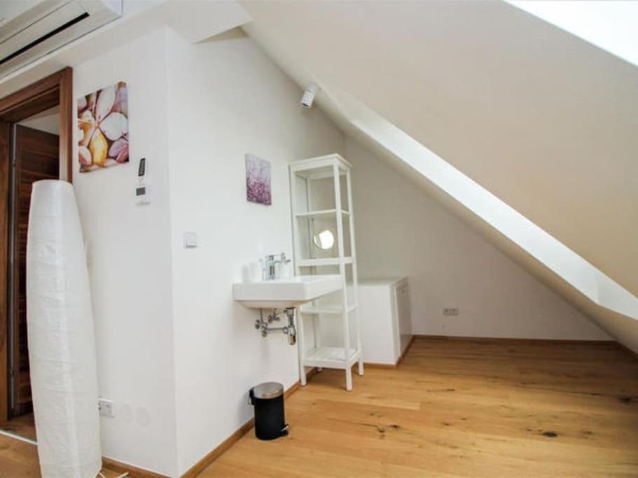Luxury 2-Floor Rooftop Apartment With Terrace In The City Center Wiedeń Zewnętrze zdjęcie
